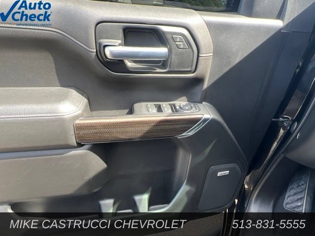 Used 2020 Chevrolet Silverado 1500 LT Trail Boss w/ Midnight Edition AWD/4WD image 11