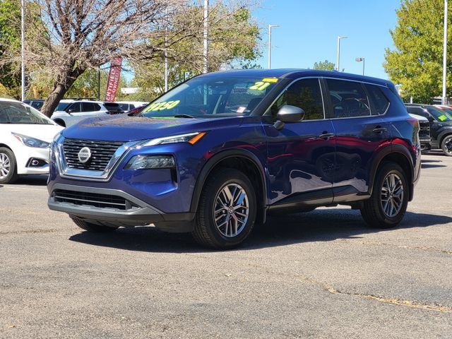 Used 2021 Nissan Rogue S FWD image 2