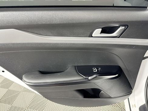 Used 2023 Kia K5 LXS image 25