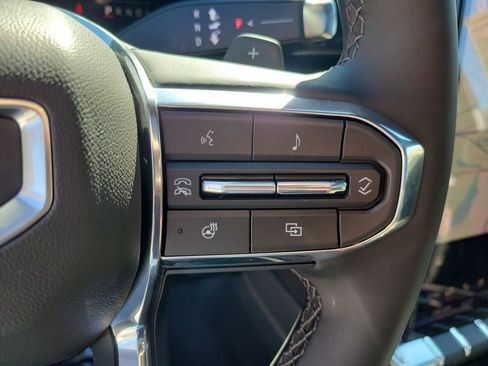 New 2026 GMC Yukon XL Elevation w/ Elevation Premium Package image 25