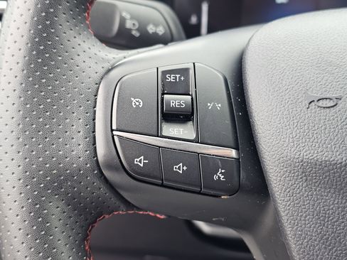 Used 2024 Ford Escape ST-Line image 20