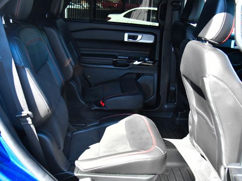 Used 2023 Ford Explorer ST-Line w/ Class IV Trailer Tow Package image 51