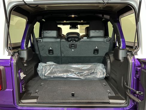 New 2026 Jeep Wrangler Unlimited Rubicon AWD/4WD image 22