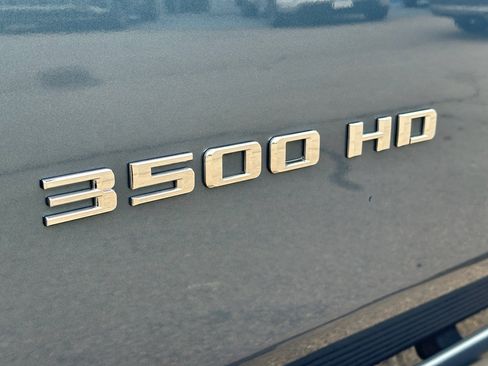 Used 2025 Chevrolet Silverado 3500 LTZ w/ LTZ Plus Package image 7
