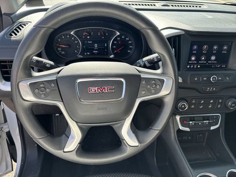 Certified 2024 GMC Terrain SLE AWD/4WD image 15