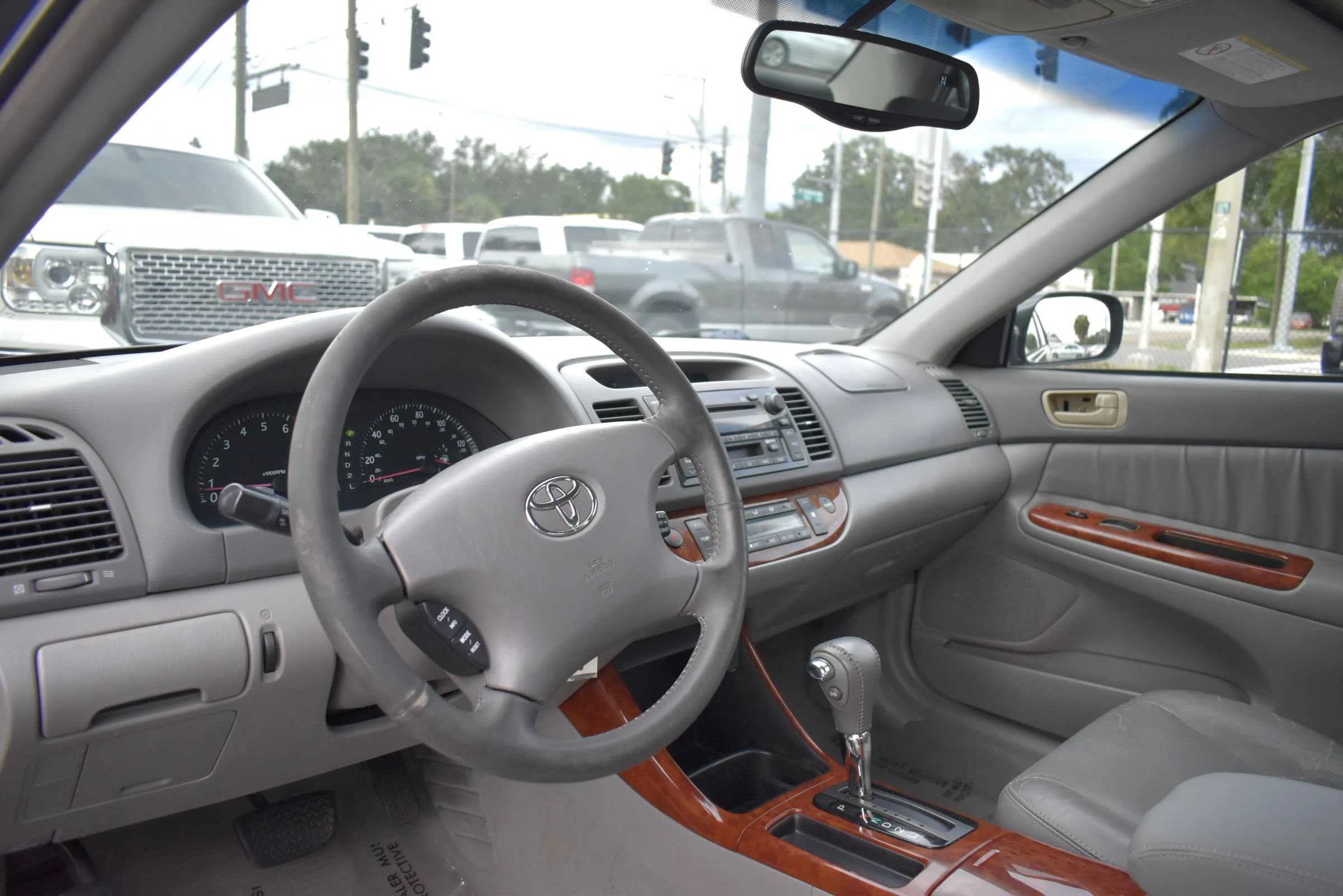 Used 2002 Toyota Camry LE FWD image 9