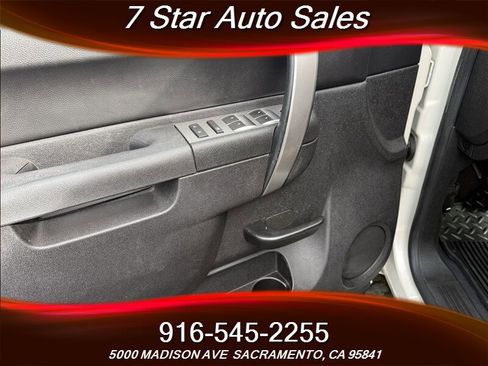 Used 2013 Chevrolet Silverado 1500 LT image 7