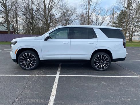 New 2026 Chevrolet Tahoe High Country AWD/4WD image 4