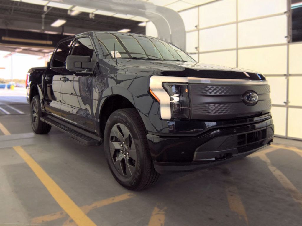 Used 2023 Ford F150 Lightning XLT w/ Equipment Group 312A High AWD/4WD image 17