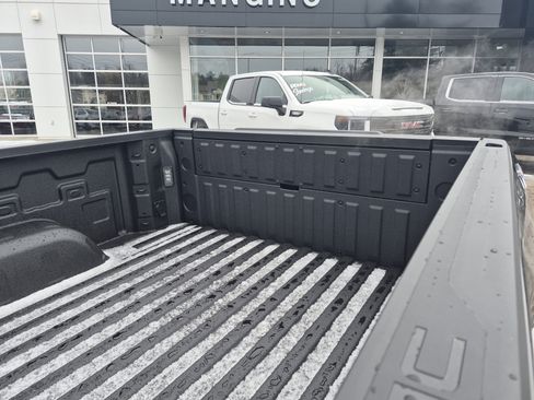 Used 2026 GMC Sierra 1500 Elevation w/ Elevation Premium Package image 11