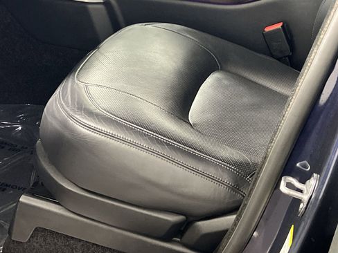 Used 2019 Land Rover Range Rover HSE image 14