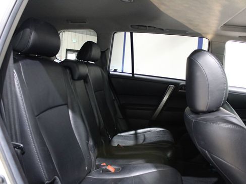 Used 2012 Toyota Highlander image 15