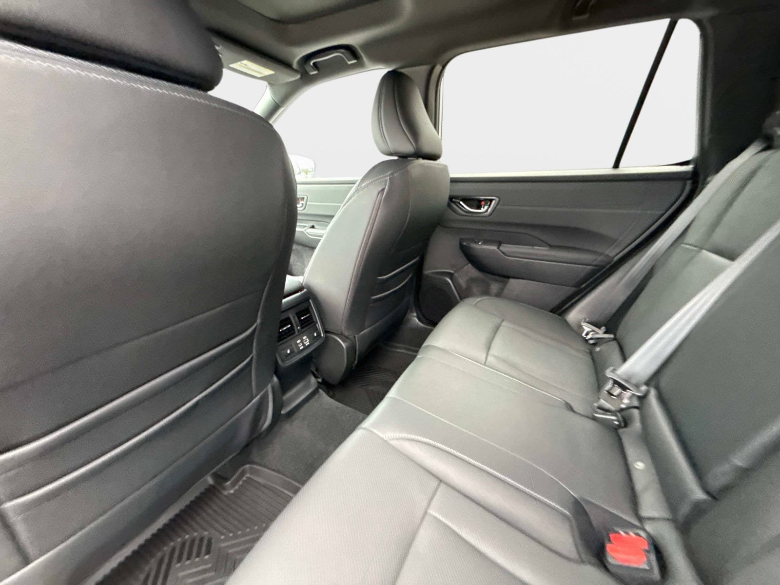 New 2026 Subaru Outback Touring XT AWD/4WD image 19
