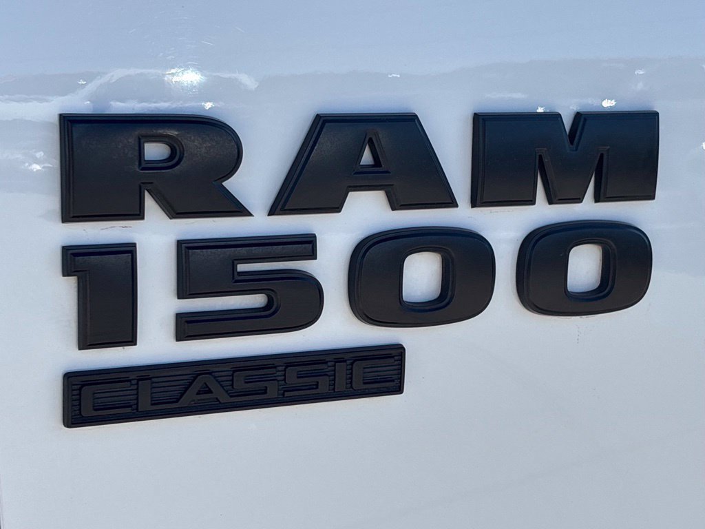 Certified 2024 RAM 1500 Warlock AWD/4WD image 10