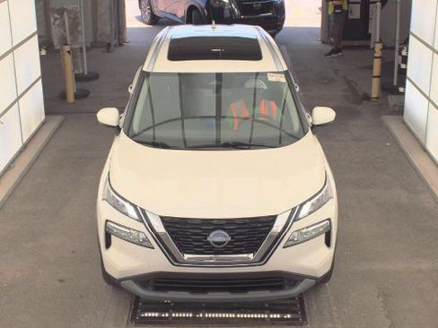 Used 2023 Nissan Rogue SV w/ SV Premium B Package AWD/4WD image 5