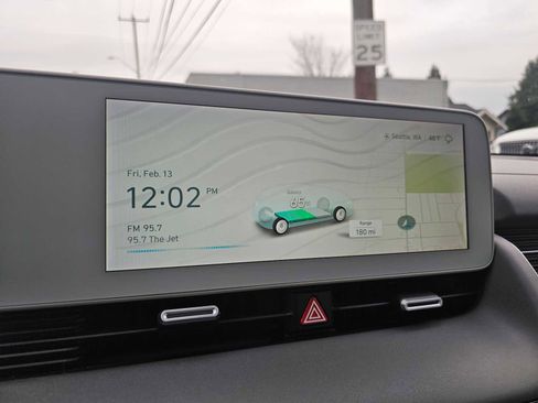 Used 2023 Hyundai Ioniq 5 Limited image 30