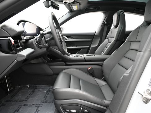 Certified 2025 Porsche Taycan image 28