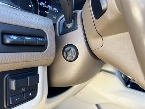 Used 2021 GMC Yukon Denali w/ Denali Ultimate Package image 13