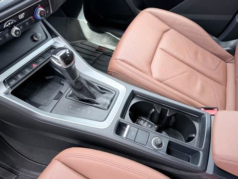 Used 2020 Audi Q3 2.0T Premium Plus w/ Premium Plus Package image 13