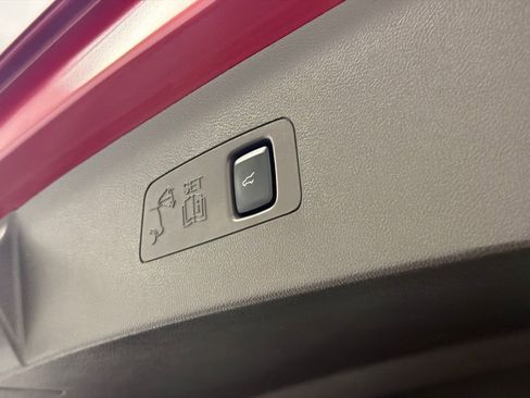 Used 2023 Lincoln Corsair Grand Touring w/ Equipment Group 302A image 9