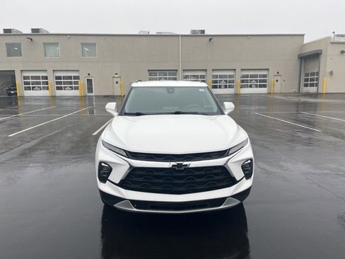 Certified 2023 Chevrolet Blazer LT w/ Convenience Package image 8