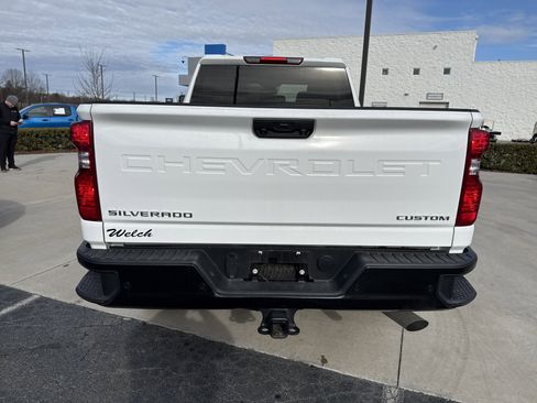 Certified 2024 Chevrolet Silverado 2500 Custom w/ Custom Value Package image 9
