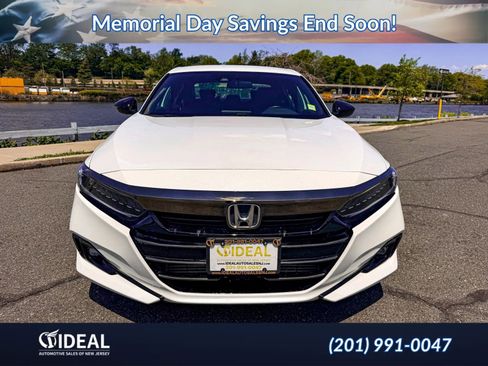 Used 2022 Honda Accord Sport image 2