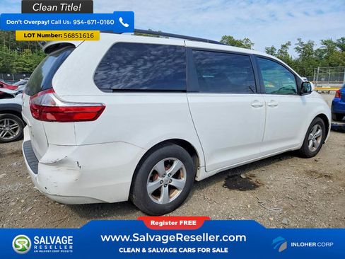 Used 2017 Toyota Sienna LE FWD image 4
