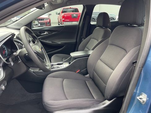 Used 2024 Chevrolet Malibu LT image 18
