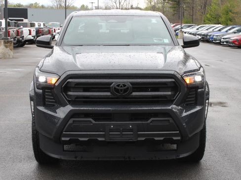 Used 2024 Toyota Tacoma SR AWD/4WD image 2