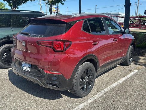 Used 2025 Buick Encore GX Sport Touring FWD image 2