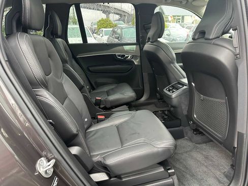 Used 2025 Volvo XC90 B6 Ultra w/ Protection Package Premier image 12