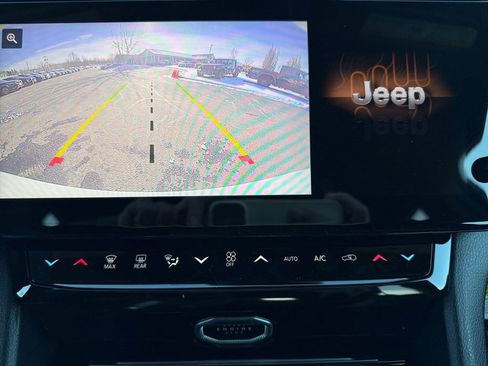 New 2026 Jeep Grand Cherokee Limited image 13