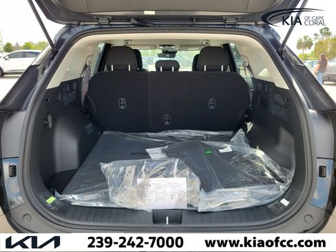 New 2026 Kia Sportage LX FWD image 11