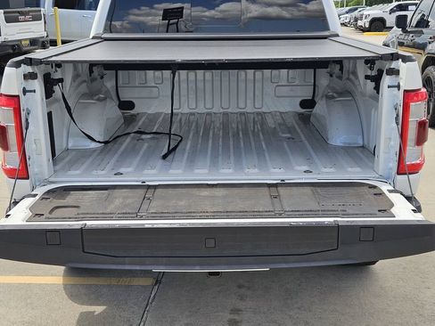 Used 2021 Ford F150 Platinum w/ FX4 Off-Road Package AWD/4WD image 9