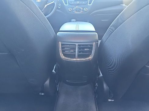 Used 2025 Chevrolet Malibu LT image 21