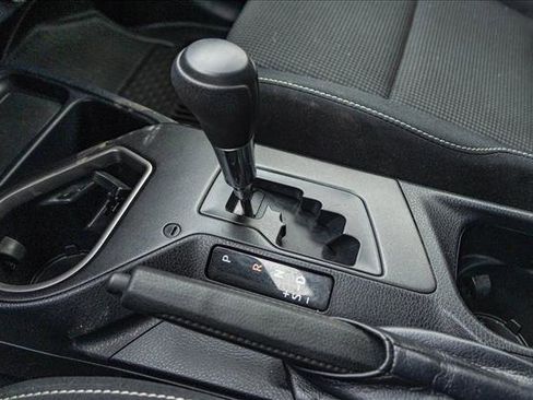 Used 2018 Toyota RAV4 LE image 20