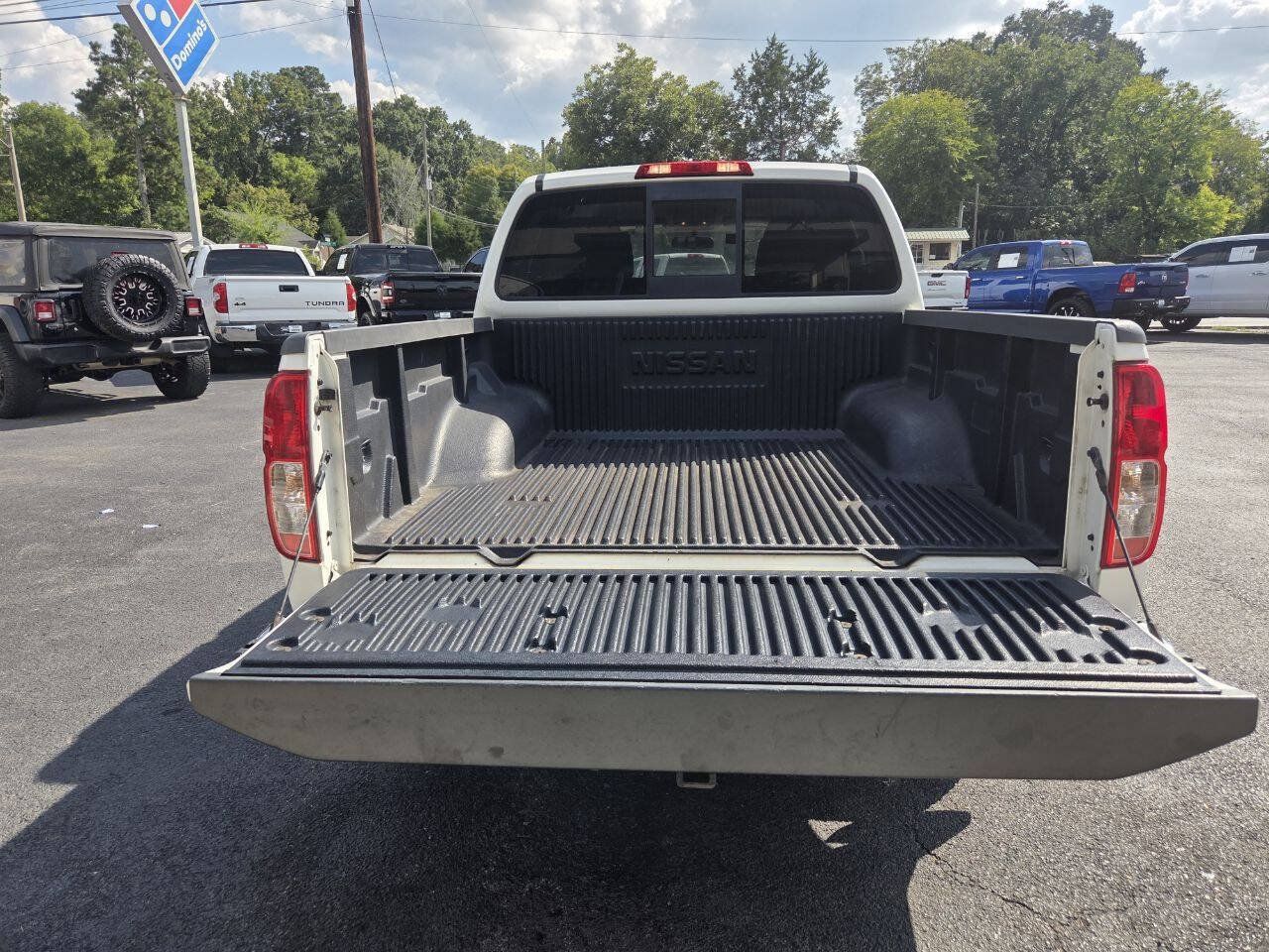 Used 2019 Nissan Frontier SV AWD/4WD image 21
