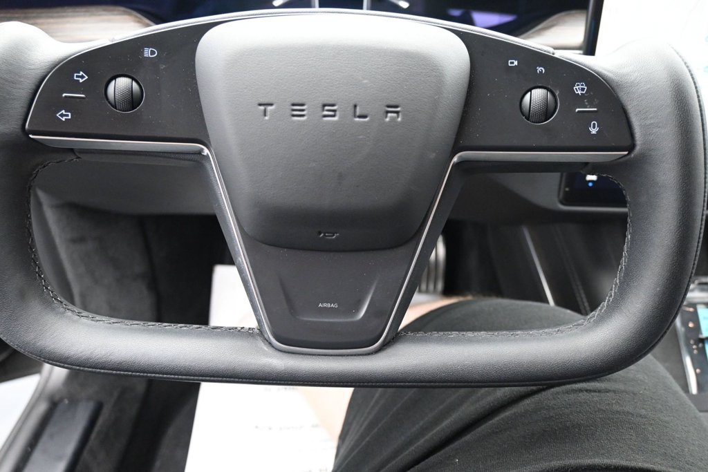 Used 2022 Tesla Model S AWD/4WD image 19