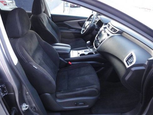 Used 2017 Nissan Murano SV AWD/4WD image 12
