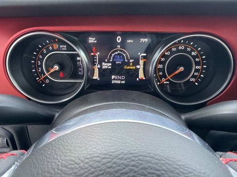 Used 2023 Jeep Gladiator Rubicon w/ LED Lighting Group AWD/4WD image 29
