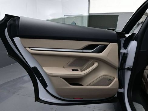 Certified 2025 Porsche Taycan AWD/4WD image 13