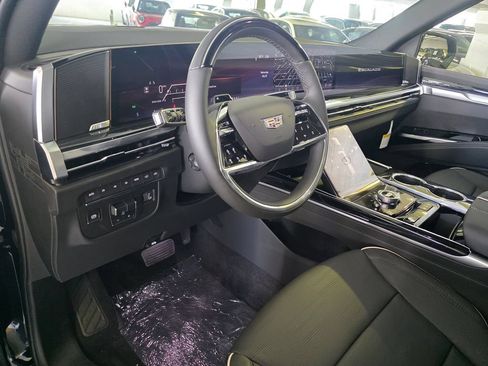 New 2026 Cadillac Escalade ESV Sport w/ Touring Package AWD/4WD image 16