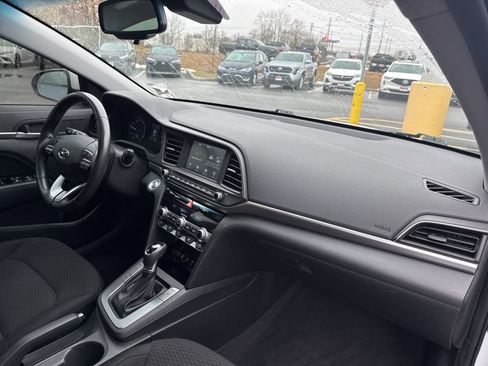 Used 2020 Hyundai Elantra Value Edition w/ Cargo Package (C1) image 12