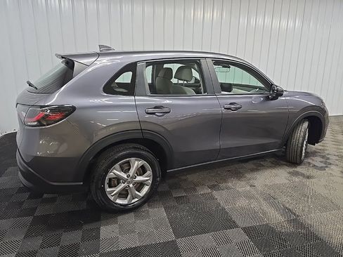 Used 2023 Honda HR-V LX image 3