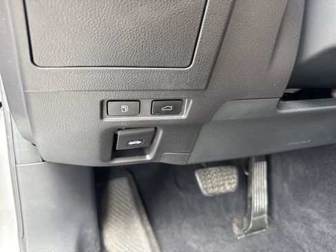 Used 2019 Lexus ES 350 w/ Accessory Package 2 FWD image 19