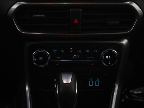 Used 2020 Ford EcoSport SE FWD image 16