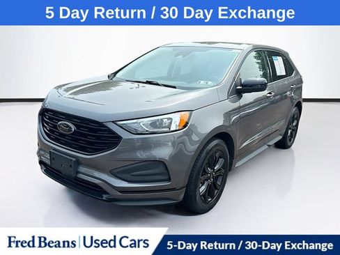Used 2022 Ford Edge SE w/ Black Appearance Package AWD/4WD image 3