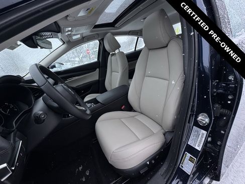 Used 2025 MAZDA MAZDA3 s image 20