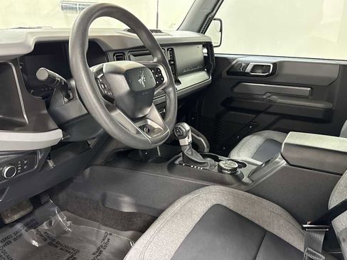 Used 2021 Ford Bronco 2-Door w/ Sasquatch Package image 12